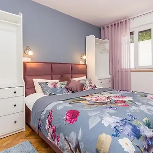 Twins Apartment Poreč